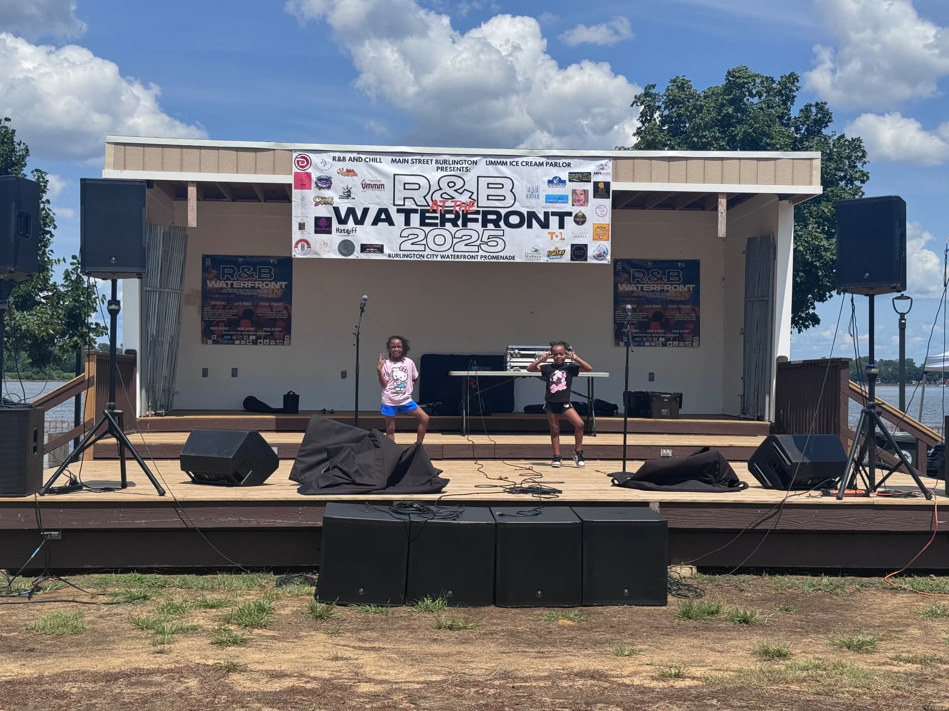Young performers on the R&B at the Waterfront 2025 stage